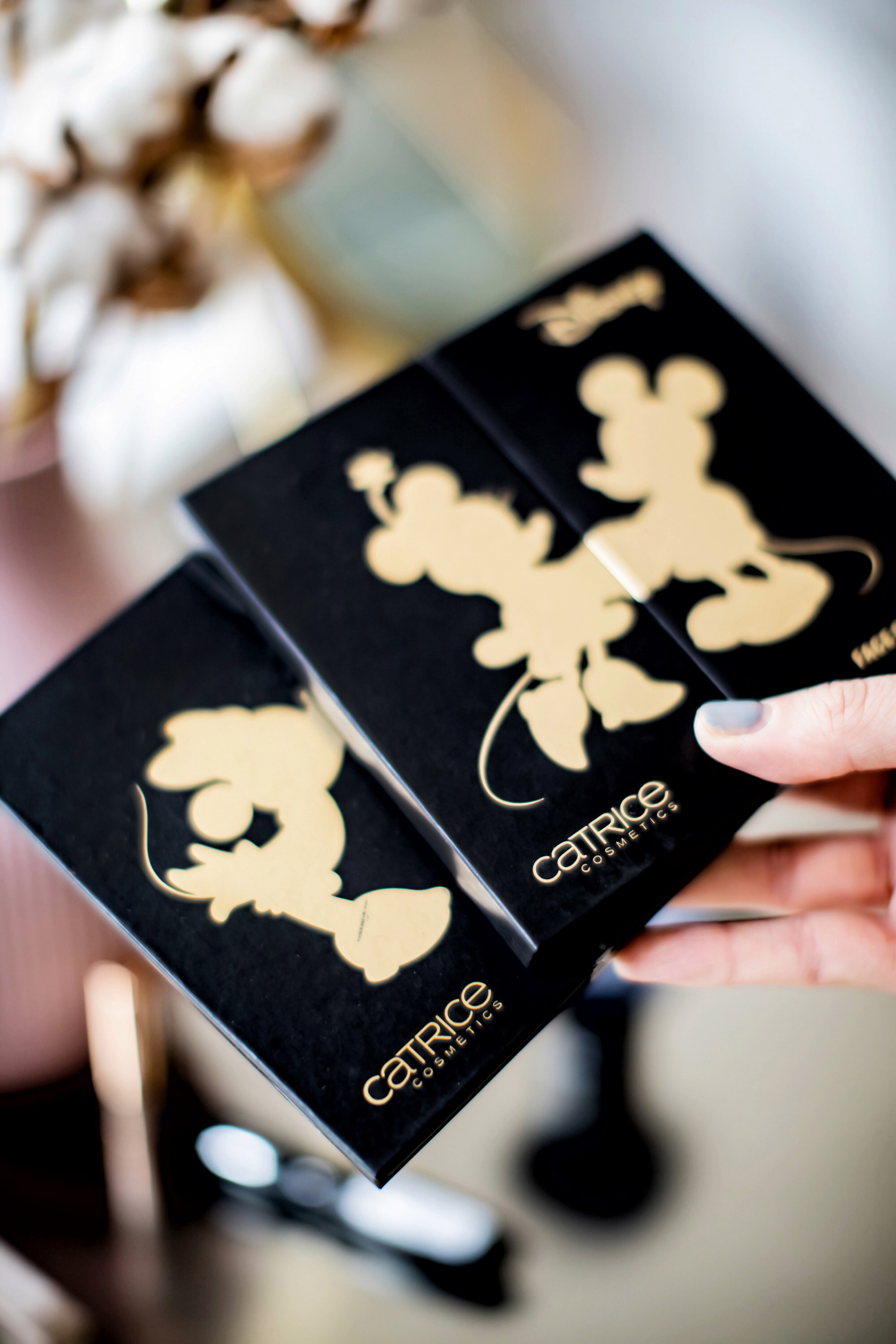 All eyes on : Die Catrice Mickey’s 90th Anniversary Limited Edition